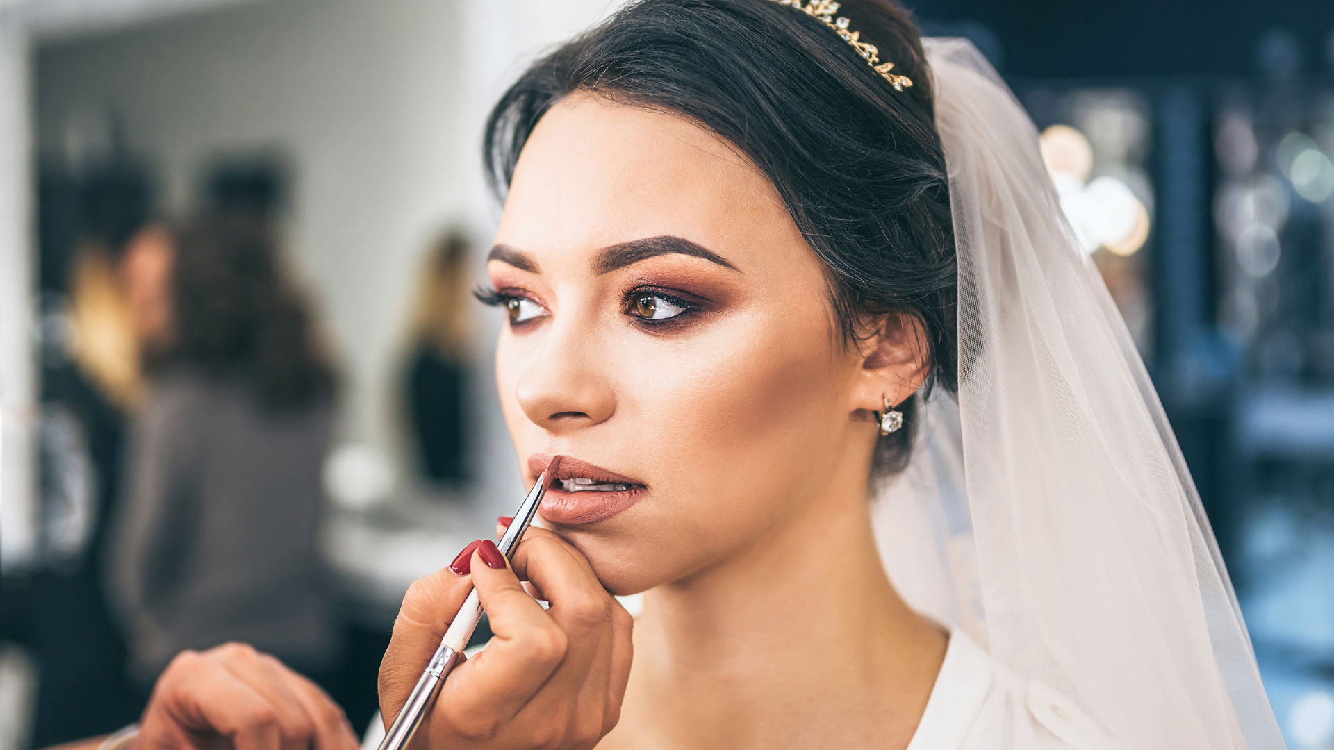 Read more about the article Seven Tips For the Perfect Bridal Makeup