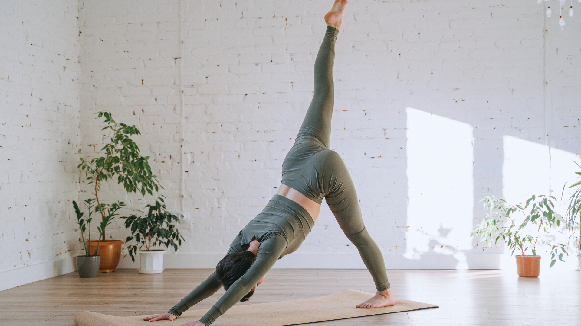 You are currently viewing How to Reset Your Daily Routine for Maximum Productivity and Well-Being